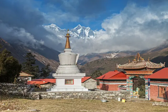 Everest Base Camp Trek 14 Days photo 7